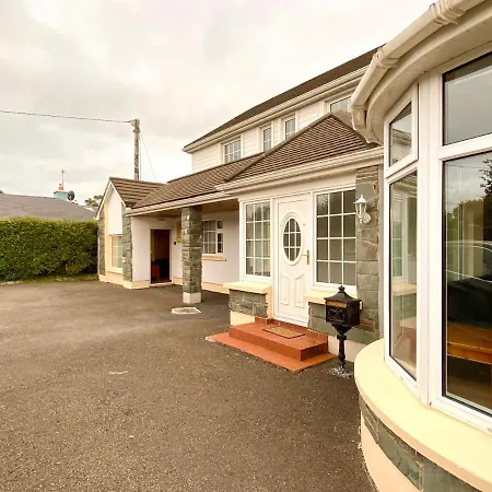 Nirvana Guest house *
